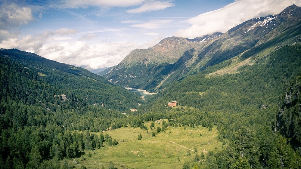 Martelltal mit Hotel Paradiso