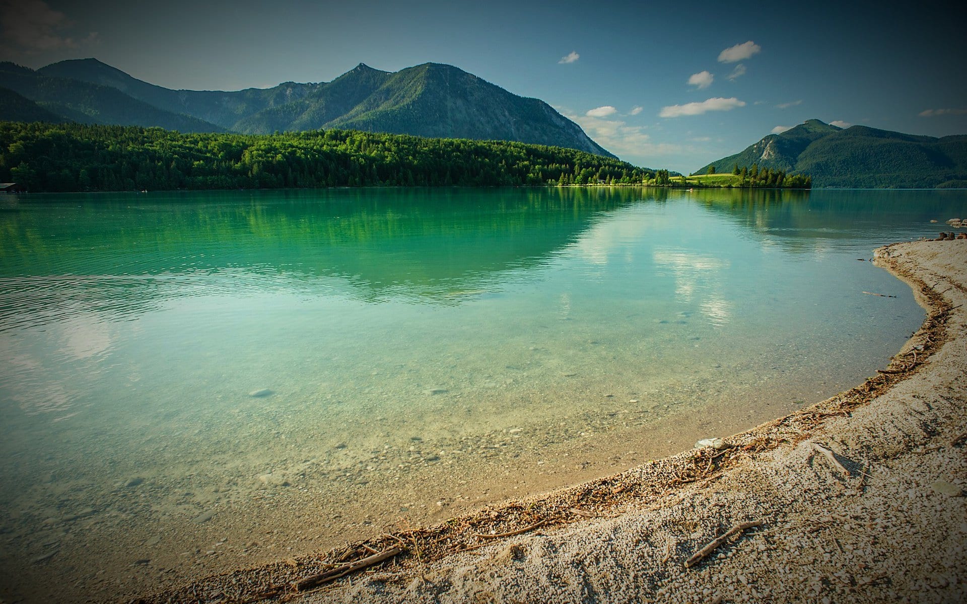 Die MTB-Transalp von Seefeld an den Gardasee über die Marvin-Route führt am Walchensee nach Seefeld