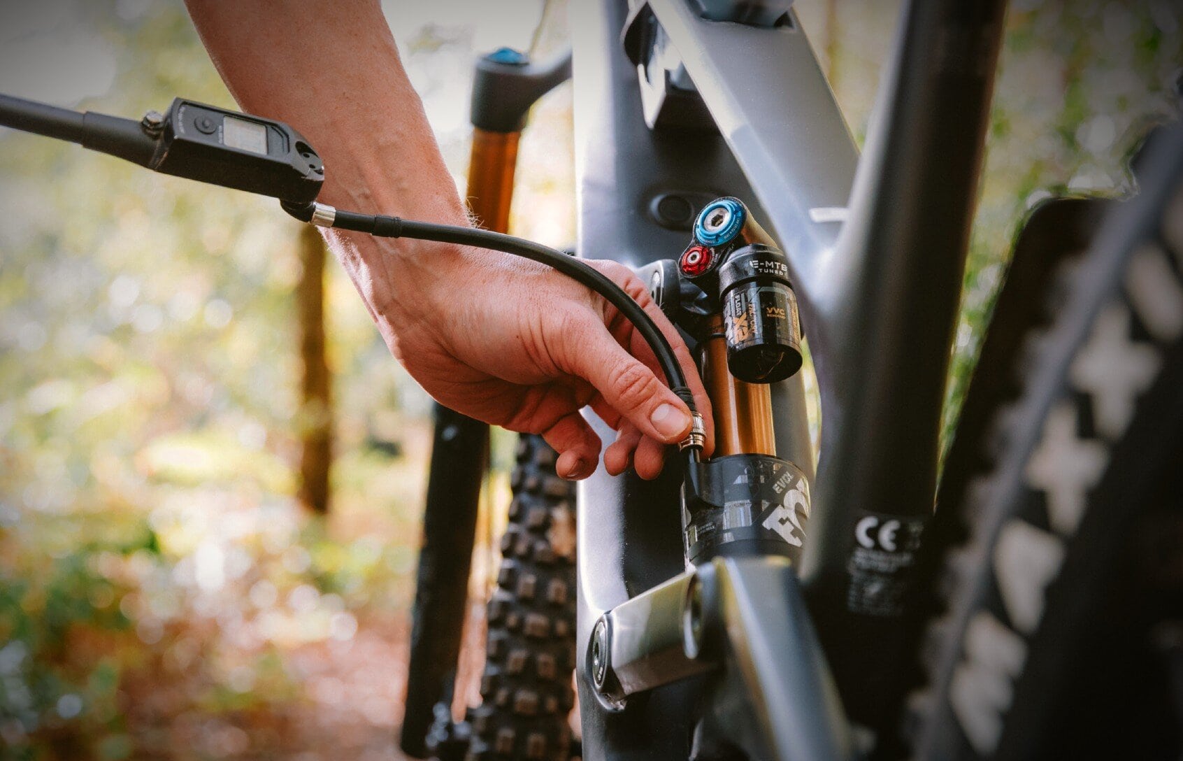 daempferpumpe_mountainbike Dämpferpumpe Test für Touren & Alpenüberquerungen